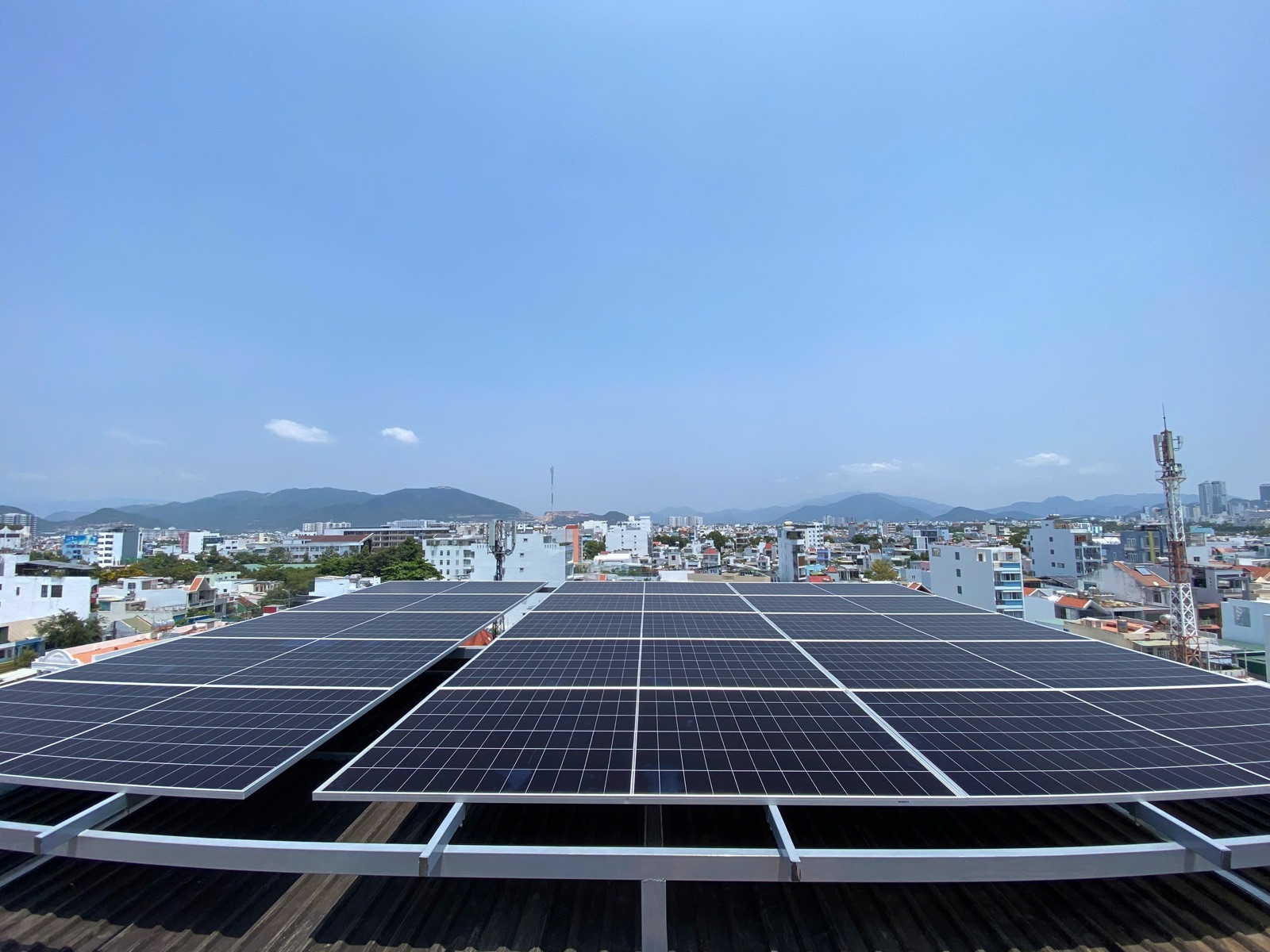 Công trình điện mặt trời Nguyễn Thị Thanh Hải tại P. Phước Hòa, Nha Trang, Khánh Hòa